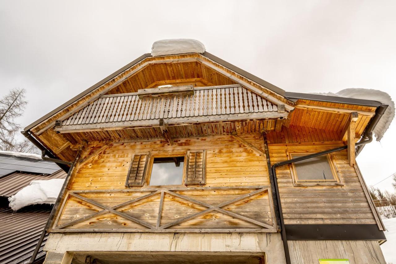 Apartments Farm House Uric ゴレンスカ地方 エクステリア 写真