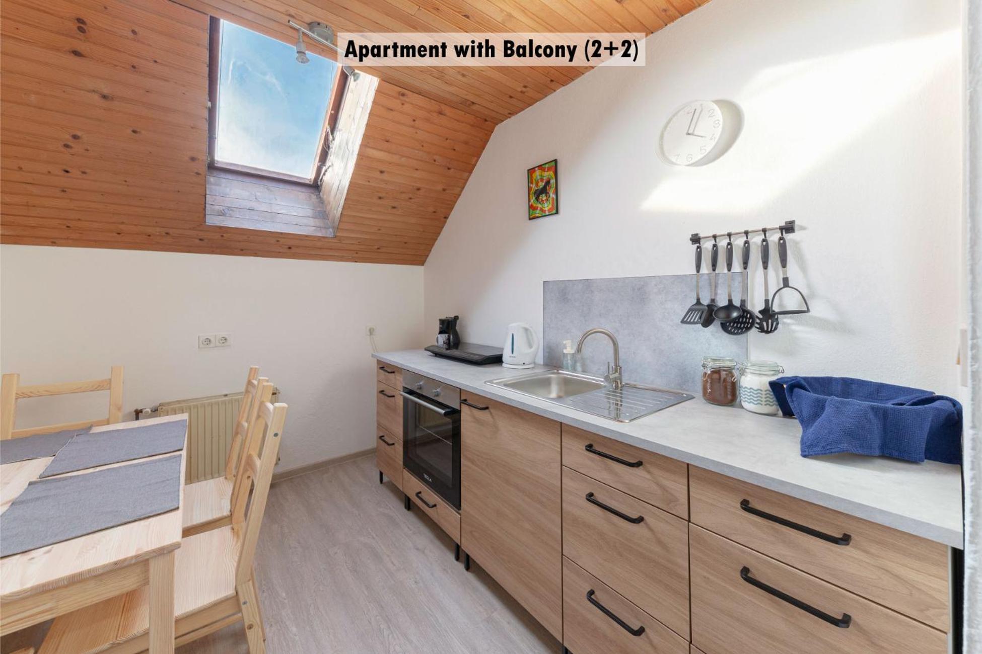 Apartments Farm House Uric ゴレンスカ地方 エクステリア 写真