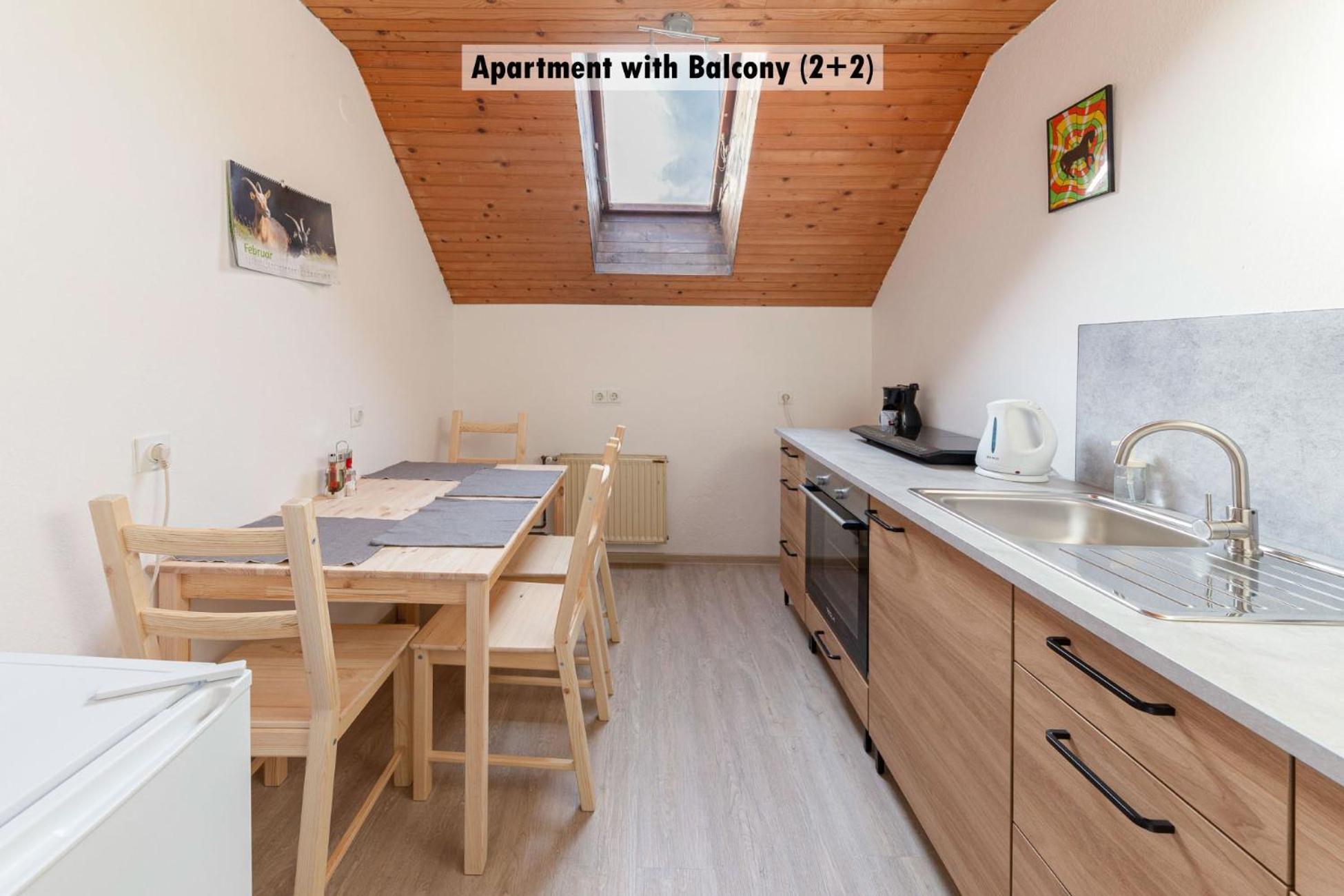 Apartments Farm House Uric ゴレンスカ地方 エクステリア 写真