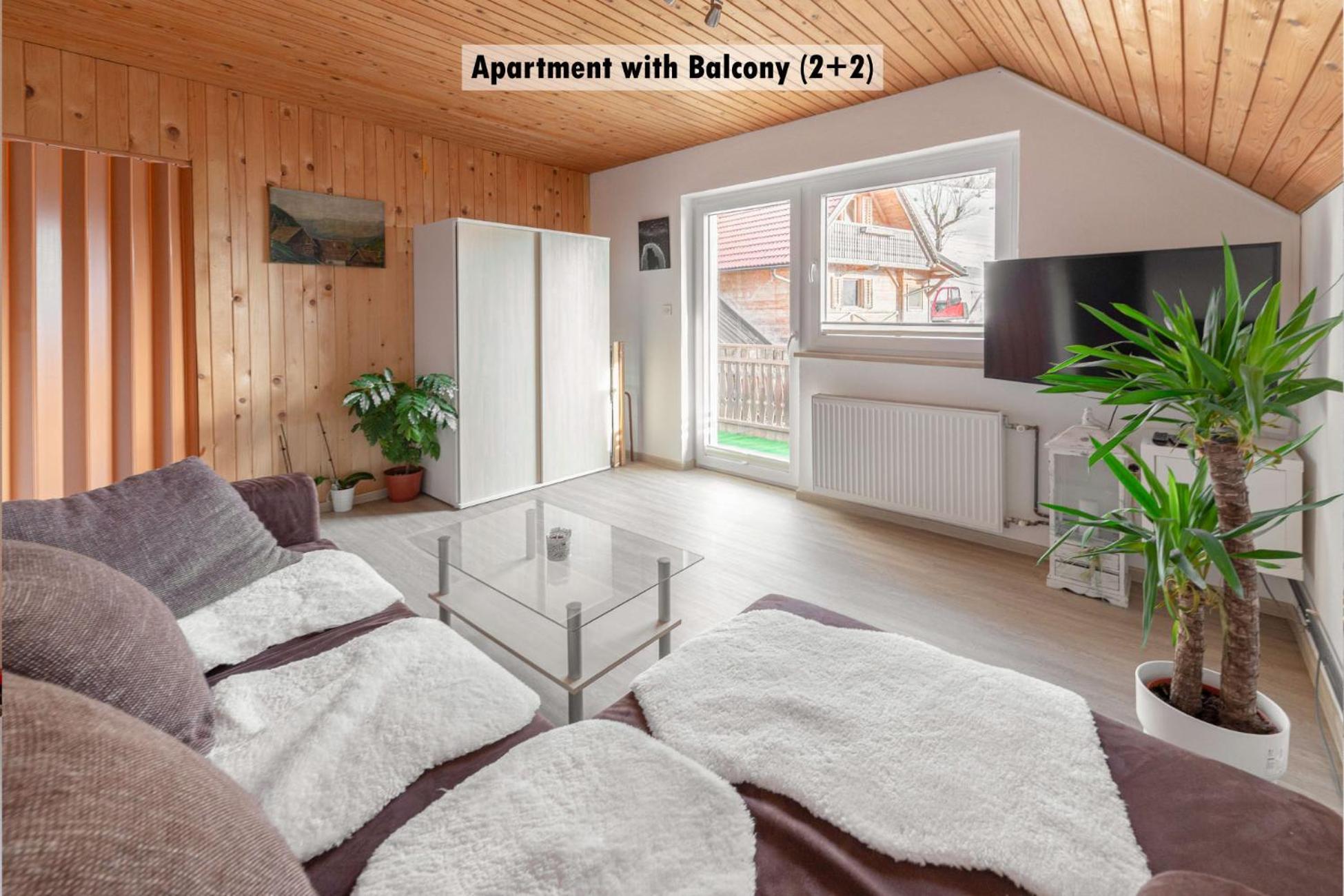 Apartments Farm House Uric ゴレンスカ地方 エクステリア 写真