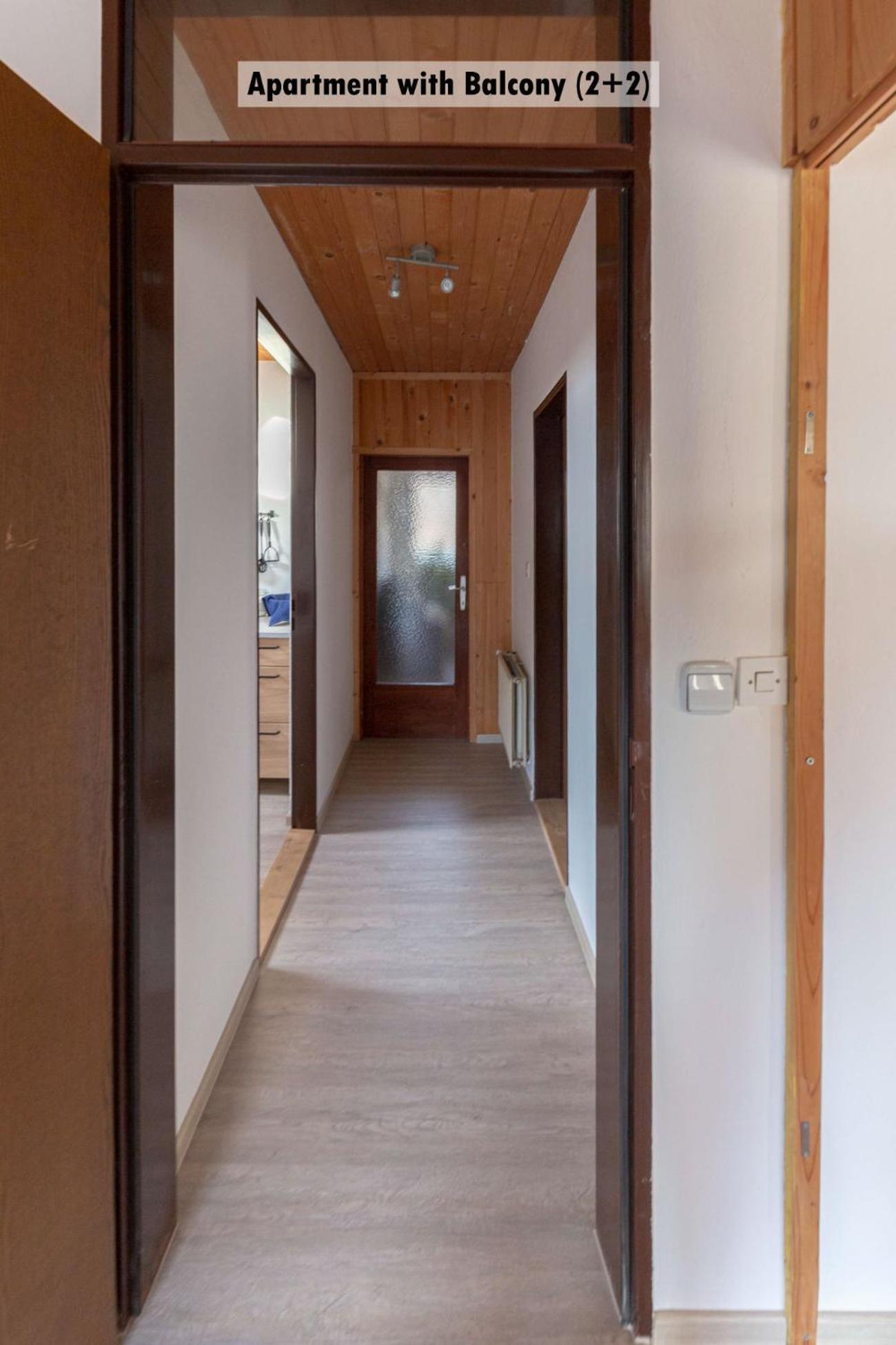 Apartments Farm House Uric ゴレンスカ地方 エクステリア 写真